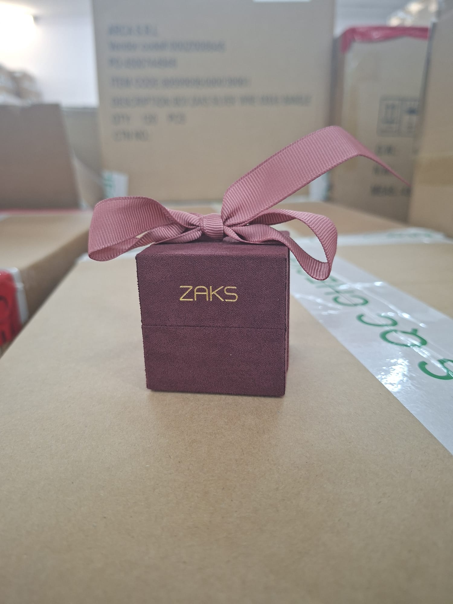 ZAKS DIJAMANTI 5X5X5 WINE