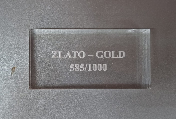 PLEXI ZLATO 585/1000