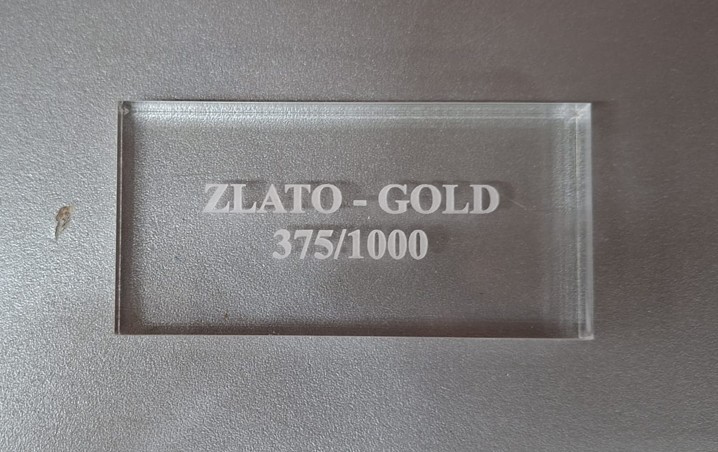 PLEXI ZLATO 375/999